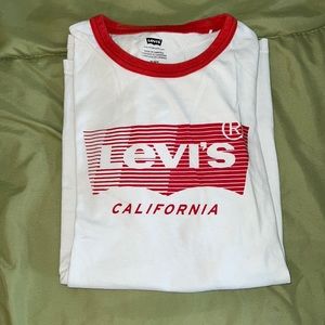 Levi’s Vintage look Tee